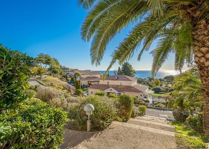 L'esquinade - P3 115 By Interhome