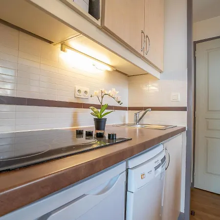 Appartement Village Cap Esterel - L'esquinade-34 By Interhome