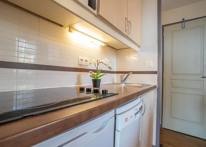 Apartamento L'esquinade - P3 115 By Interhome